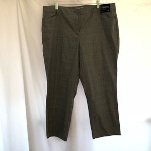 New York & Company 7th Ave Women Straight Cropped